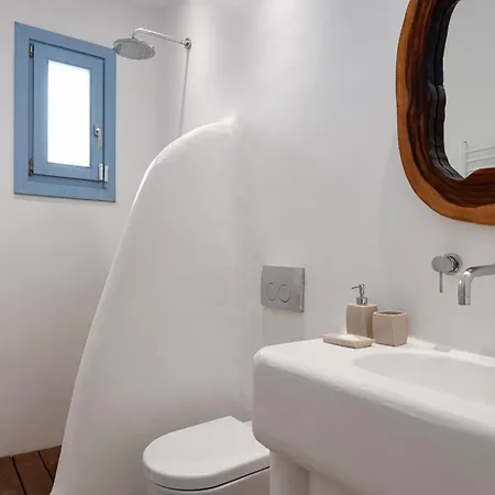 Saint Anna Mykonos By Aura Homes شقة كالافاتيس